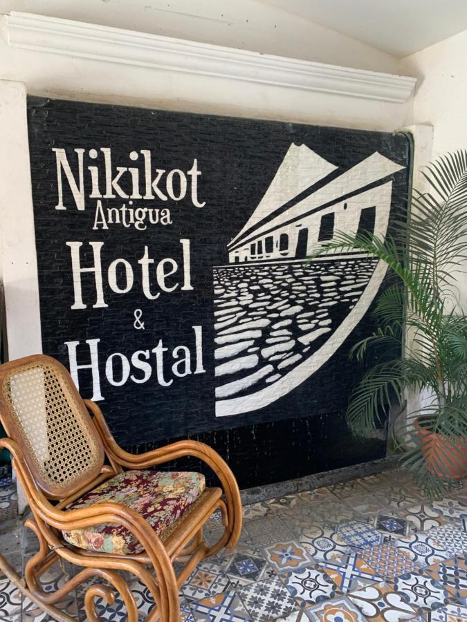 Nikikot Hostel & Hotel Antigua Exteriör bild